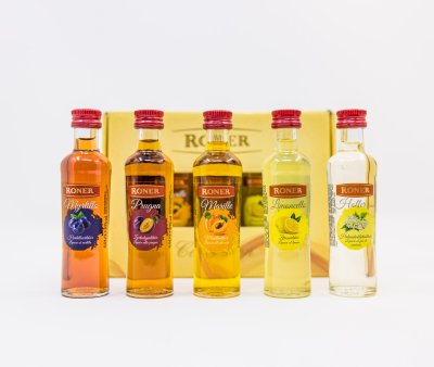 Mignon Collection 9up-0040.jpg